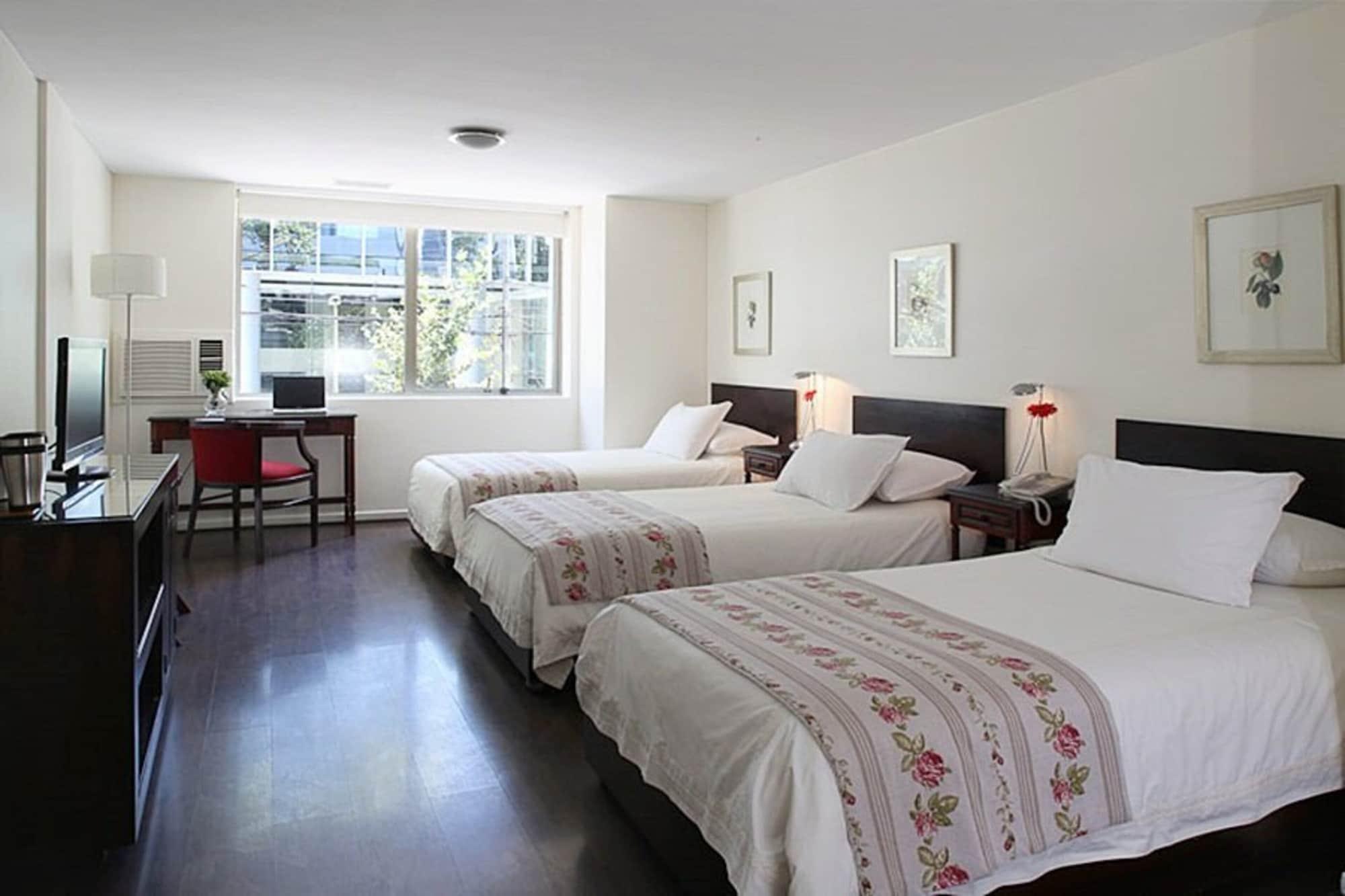 Hotel Mr Express Santiago del Cile Esterno foto