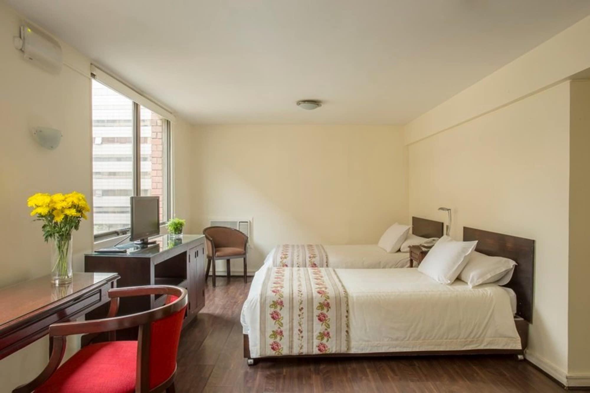Hotel Mr Express Santiago del Cile Esterno foto