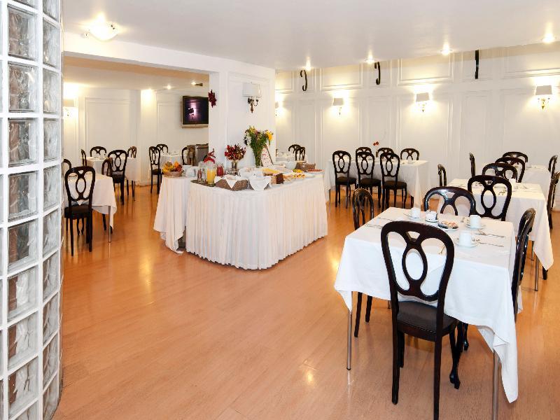 Hotel Mr Express Santiago del Cile Esterno foto